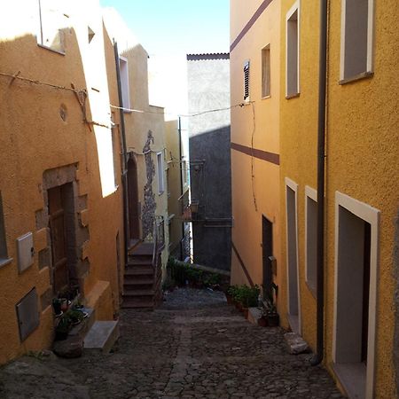 B&B Colti Di Rosa Castelsardo Eksteriør billede