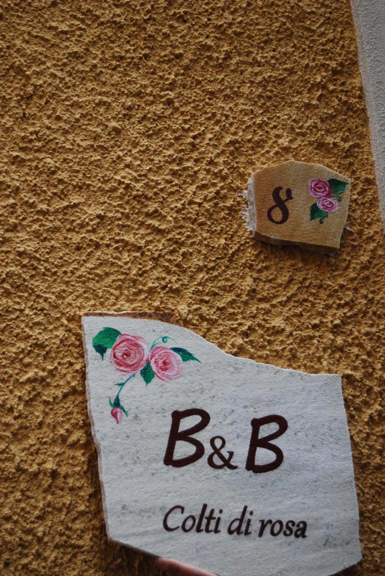 B&B Colti Di Rosa Castelsardo Eksteriør billede